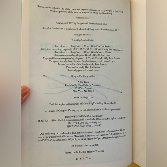 Brandon Sanderson Oathbringer, Hardcover First Edition Signed by author. - Picture 5 of 11